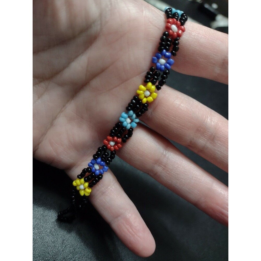 Seed bead flower bracelet Up to 7.5"